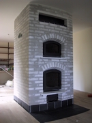 Finsk masseovn med skorsten.